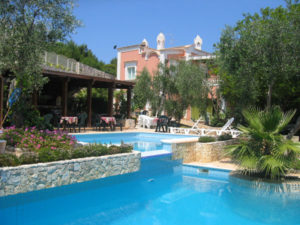 Appartamenti LA MAISON con piscina a Vieste